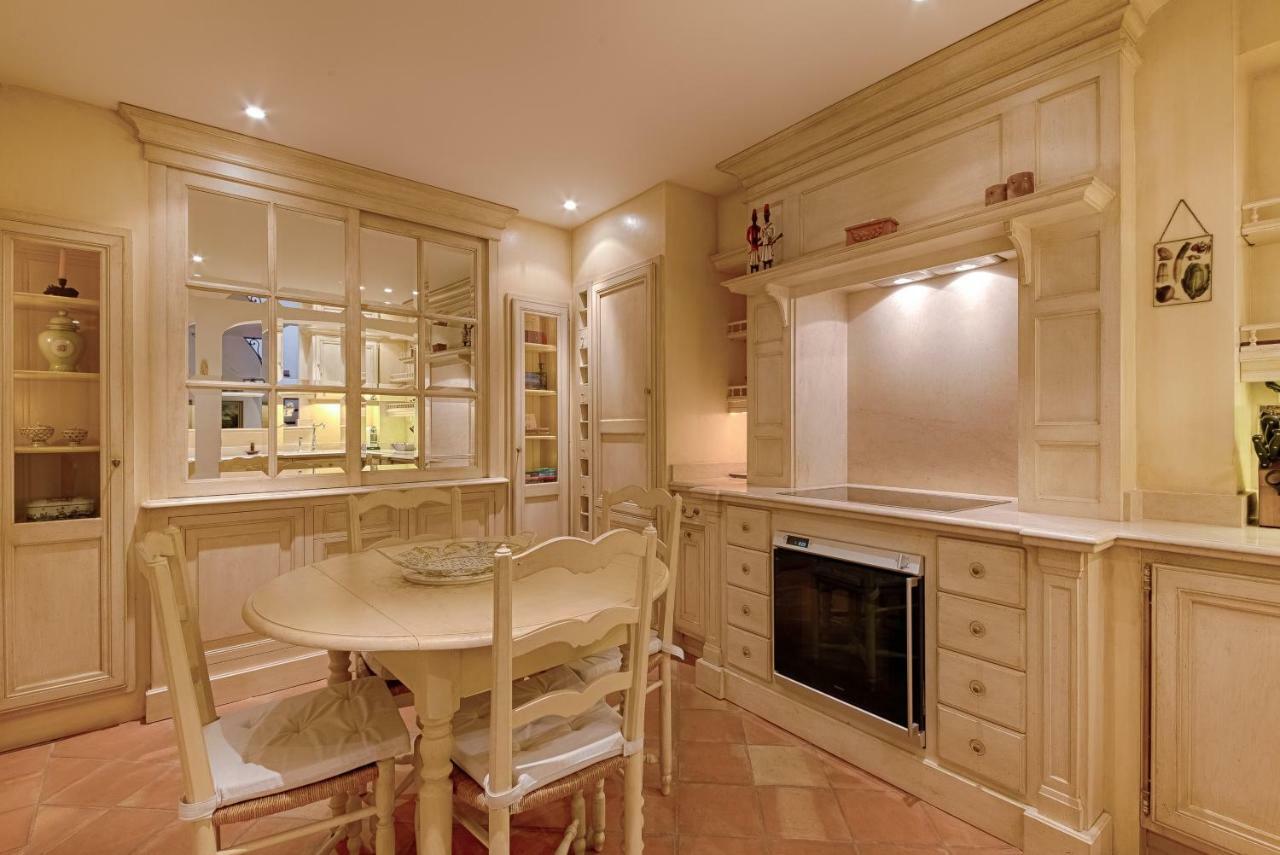 Maison Des Bouchonniers Saint-Tropez Exterior photo